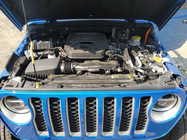 1C4JJXP63NW278755 - 2022 JEEP WRANGLER U SAHARA 4XE BLUE photo 11