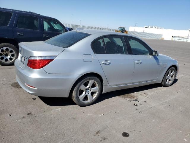 WBANV93508CZ64933 - 2008 BMW 535 XI 银色 照片 3