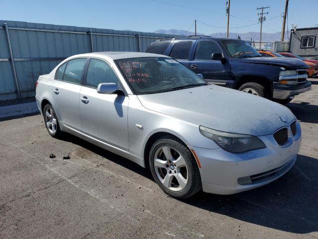 WBANV93508CZ64933 - 2008 BMW 535 XI 银色 照片 4