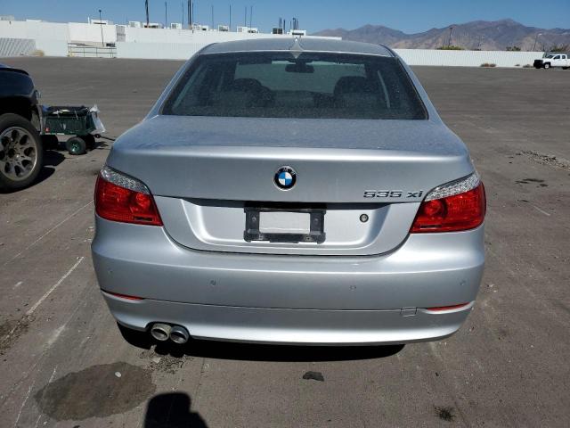 WBANV93508CZ64933 - 2008 BMW 535 XI 银色 照片 6