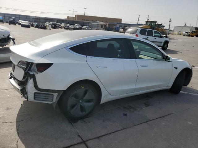 5YJ3E1EA1LF613191 - 2020 TESLA MODEL 3 WHITE photo 3