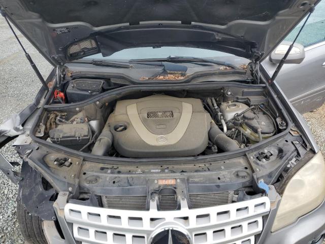 4JGBB8GB1AA536505 - 2010 MERCEDES-BENZ ML 350 4MATIC GRAY photo 12