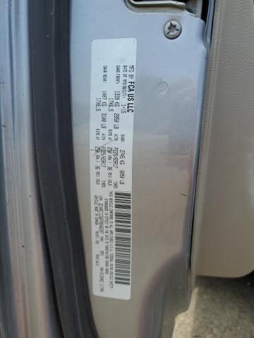 2C4RC1CG6FR646297 - 2015 CHRYSLER TOWN & COU TOURING L SILVER photo 13