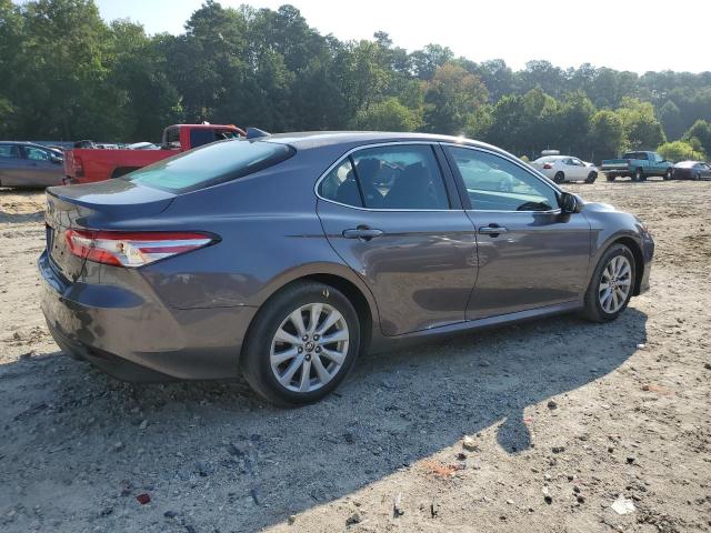 4T1C11AK5LU368666 - 2020 TOYOTA CAMRY LE GRAY photo 3