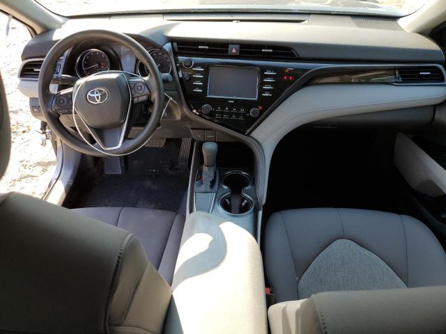 4T1C11AK5LU368666 - 2020 TOYOTA CAMRY LE GRAY photo 8