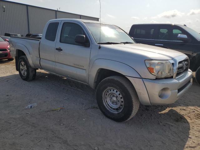 5TEUU4EN3AZ671438 - 2010 TOYOTA TACOMA ACCESS CAB ნაცრისფერი ფოტო 4