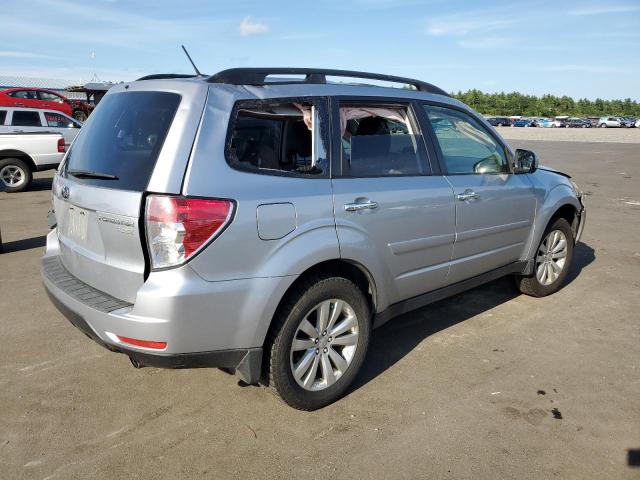 JF2SHAEC0DH402524 - 2013 SUBARU FORESTER LIMITED SILVER photo 3