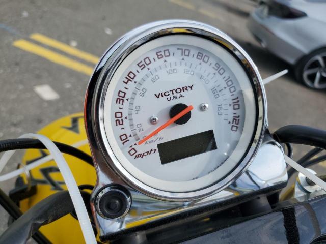 5VPHB26D163002819 - 2006 VICTORY MOTORCYCLES HAMMER ყვითელი ფოტო 7