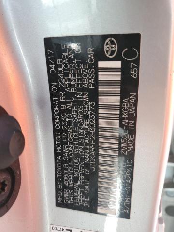 JTDKARFP2H3023773 - 2017 TOYOTA PRIUS PRIM ვერცხლისფერი ფოტო 12