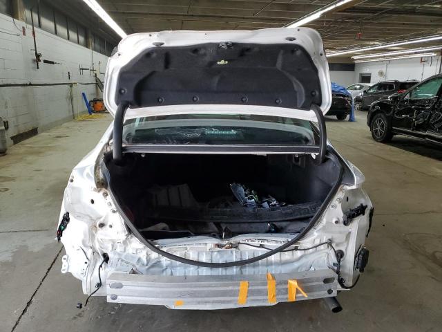 4T1B11HK0KU717524 - 2019 TOYOTA CAMRY L თეთრი ფოტო 6