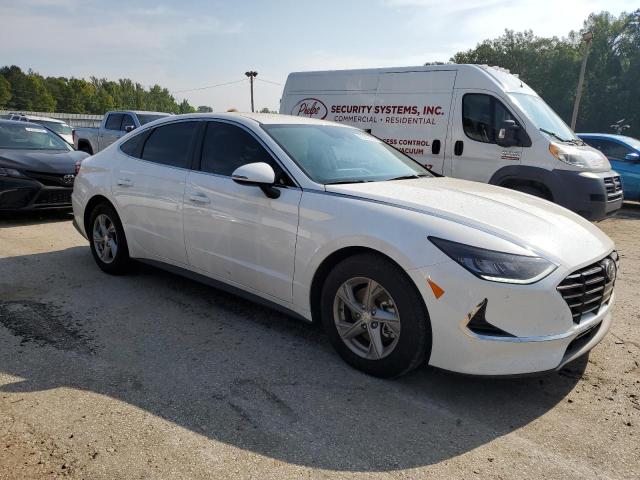 KMHL24JA7PA249272 - 2023 HYUNDAI SONATA SE WHITE photo 4