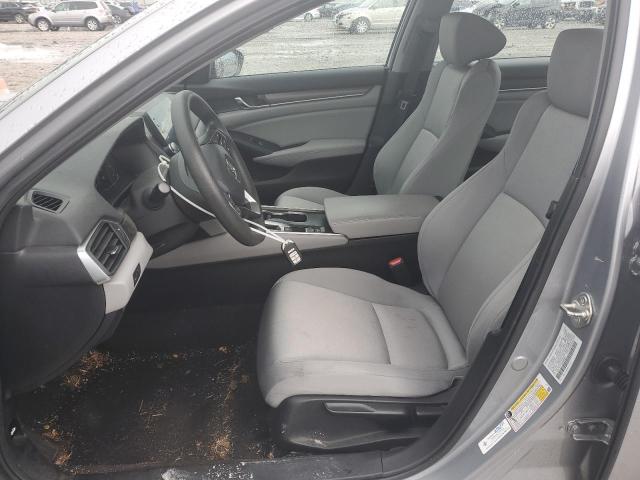 1HGCV1F15JA069302 - 2018 HONDA ACCORD LX Gümüş fotoğraf 7