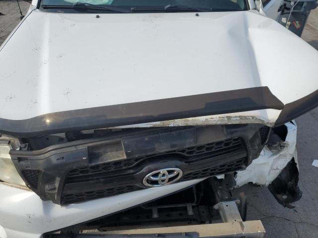 5TFJU4GN5BX011569 - 2011 TOYOTA TACOMA DOUBLE CAB PRERUNNER WHITE photo 11