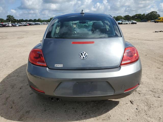 3VWJX7AT8DM679758 - 2013 VOLKSWAGEN BEETLE GRAY photo 6