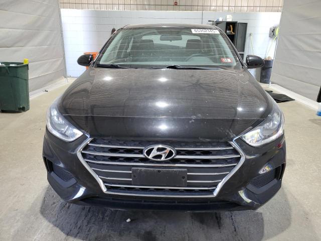 3KPC24A38KE072937 - 2019 HYUNDAI ACCENT SE Czarny zdjęcie 5