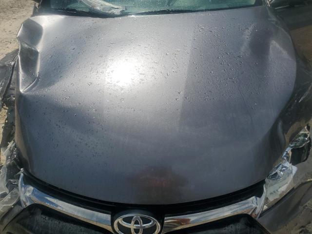 4T1BF1FK6HU654832 - 2017 TOYOTA CAMRY LE გრაფიტი ფოტო 11