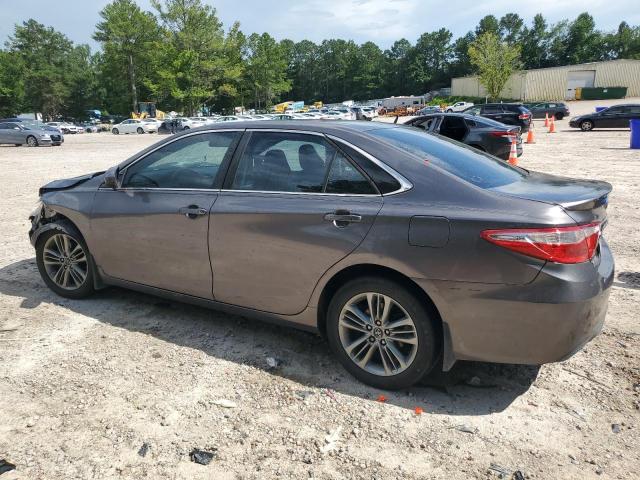 4T1BF1FK6HU654832 - 2017 TOYOTA CAMRY LE გრაფიტი ფოტო 2