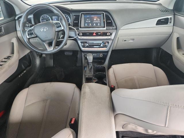 5NPE24AF2KH755070 - 2019 HYUNDAI SONATA SE Көк фото 8