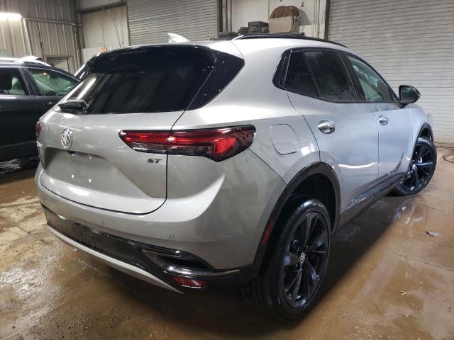 LRBFZPR4XPD200612 - 2023 BUICK ENVISION ESSENCE Մոխրագույն լուսանկար 3