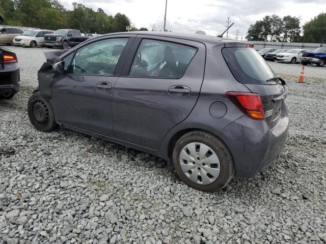 VNKKTUD38HA081810 - 2017 TOYOTA YARIS L GRAY photo 2