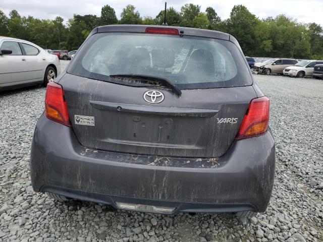 VNKKTUD38HA081810 - 2017 TOYOTA YARIS L GRAY photo 6