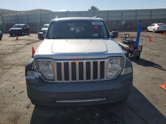 1J4PN3GK2AW178283 - 2010 JEEP LIBERTY RENEGADE Gümüş foto 5