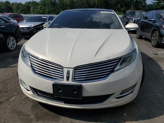 3LN6L2JK4DR802937 - 2013 LINCOLN MKZ Ақ фото 5