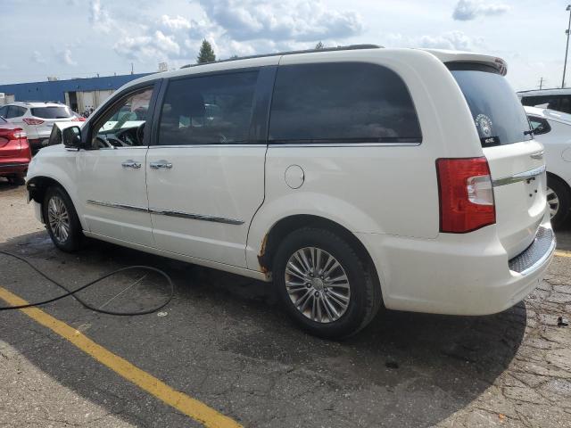 2C4RC1CG2DR509273 - 2013 CHRYSLER TOWN & COU TOURING L WHITE photo 2