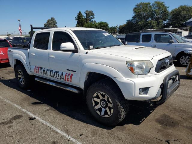 3TMJU4GN5CM132240 - 2012 TOYOTA TACOMA DOUBLE CAB PRERUNNER WHITE photo 4