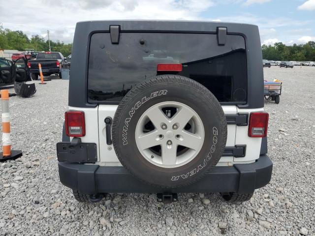 1C4BJWDG1JL803657 - 2018 JEEP WRANGLER U SPORT أبيض صورة 6