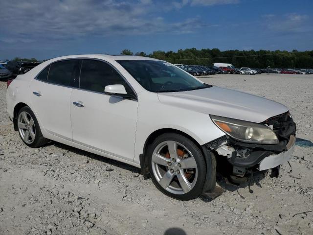1G11G5SX8FF128671 - 2015 CHEVROLET MALIBU LTZ WHITE photo 4