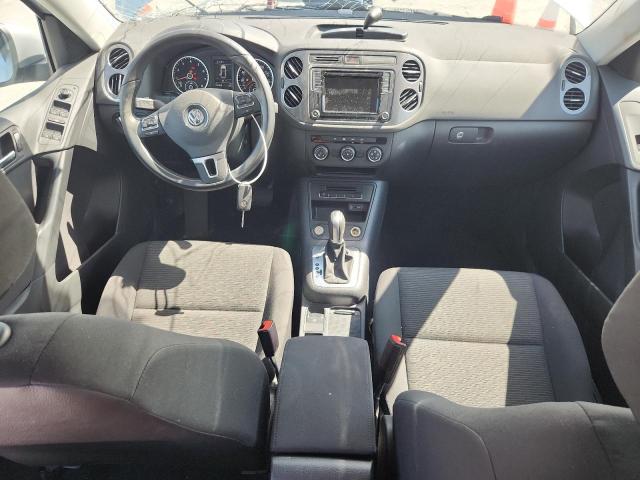 WVGAV7AX5HK049099 - 2017 VOLKSWAGEN TIGUAN S SILVER photo 8