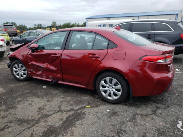 5YFEPMAE0NP330186 - 2022 TOYOTA COROLLA LE RED photo 2