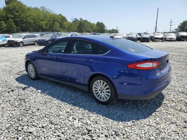 3FA6P0UUXFR116470 - 2016 FORD FUSION S HYBRID BLUE photo 2