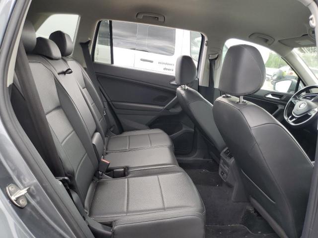 3VV2B7AXXKM058450 - 2019 VOLKSWAGEN TIGUAN SE GRAY photo 11