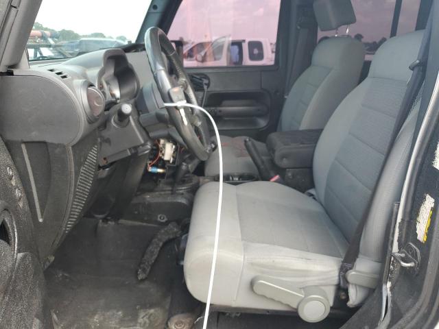 1J8GA59137L232341 - 2007 JEEP WRANGLER SAHARA SILVER photo 7