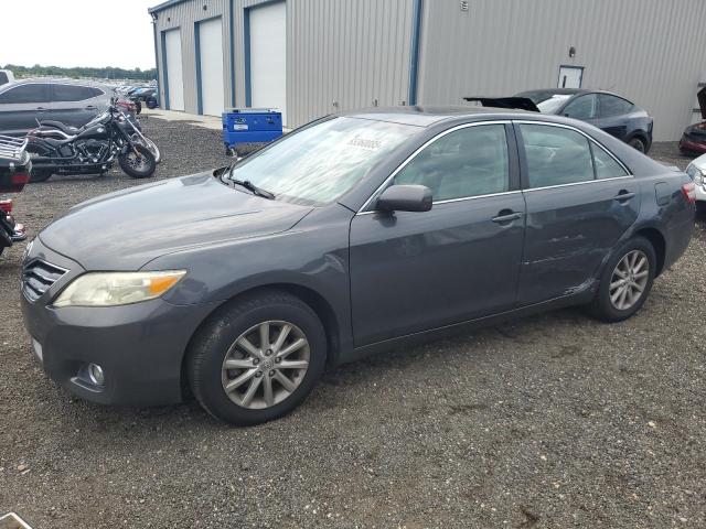 2011 TOYOTA CAMRY SE, null