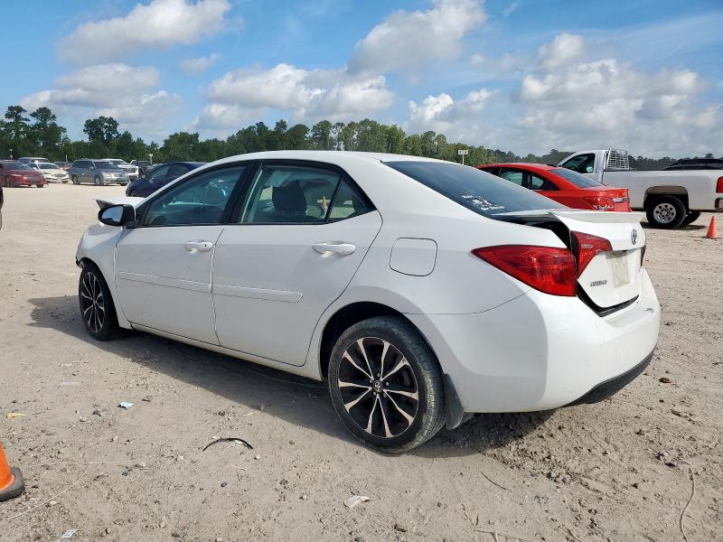 2T1BURHE0JC053211 - 2018 TOYOTA COROLLA L Blanc photo 2
