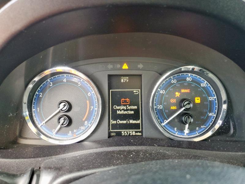 2T1BURHE0JC053211 - 2018 TOYOTA COROLLA L Blanc photo 9