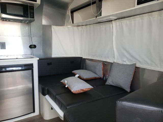 1STHRAC17JJ540347 - 2018 AIRS TRAILER 银色 照片 5