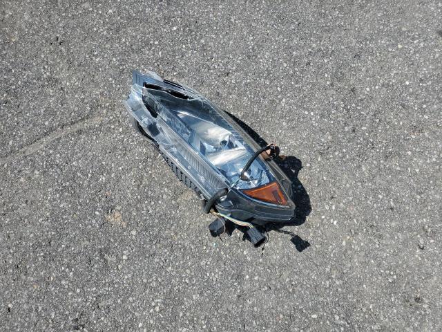 5N1AT2MT1JC723489 - 2018 NISSAN ROGUE S თეთრი ფოტო 13