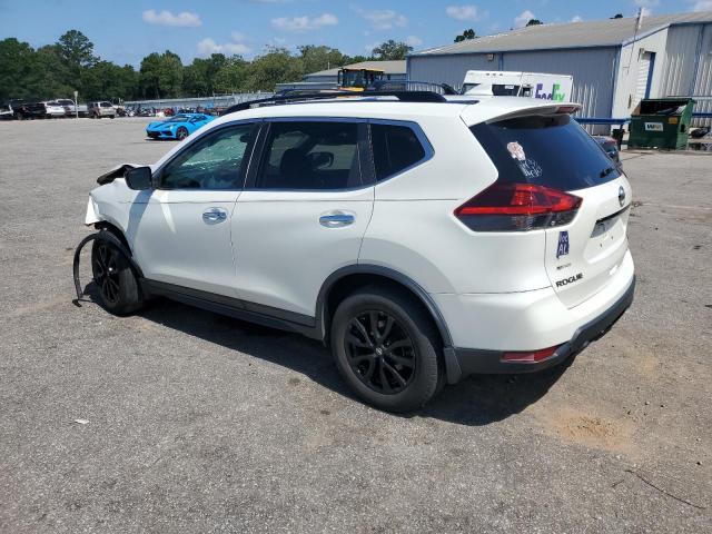 5N1AT2MT1JC723489 - 2018 NISSAN ROGUE S თეთრი ფოტო 2
