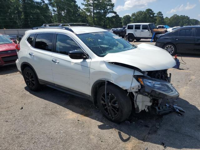 5N1AT2MT1JC723489 - 2018 NISSAN ROGUE S თეთრი ფოტო 4