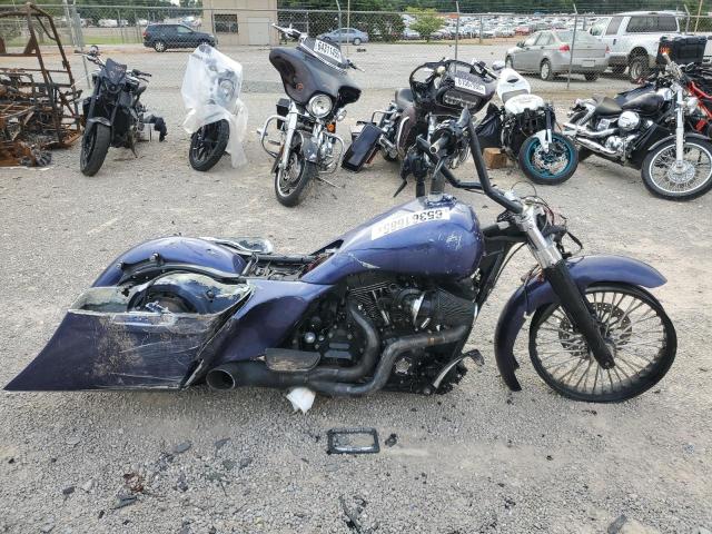 2014 HARLEY-DAVIDSON FLHX STREET GLIDE, null
