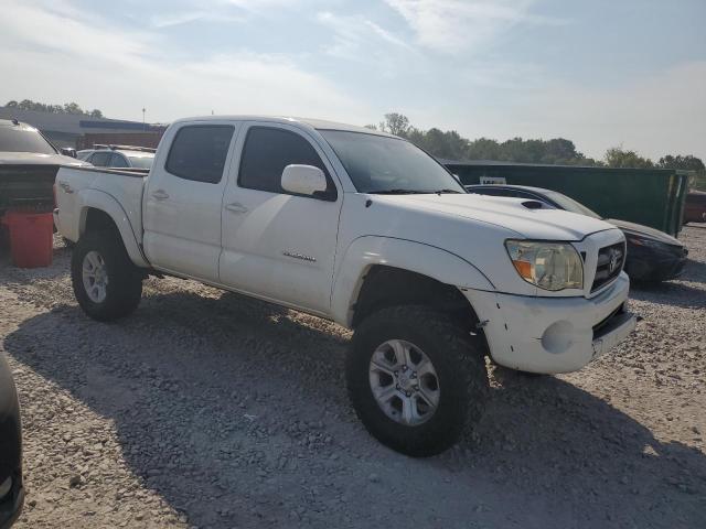 5TEJU62N56Z186308 - 2006 TOYOTA TACOMA DOUBLE CAB PRERUNNER WHITE photo 4