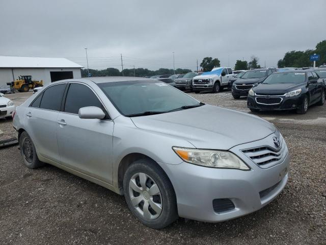 4T4BF3EK9AR036929 - 2010 TOYOTA CAMRY BASE SILVER photo 4