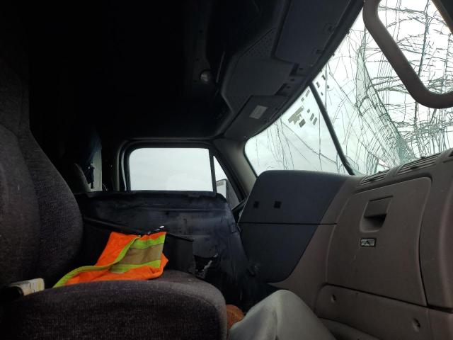 3AKJGLD53FSGC9164 - 2015 FREIGHTLINER CASCADIA 1 RED photo 5