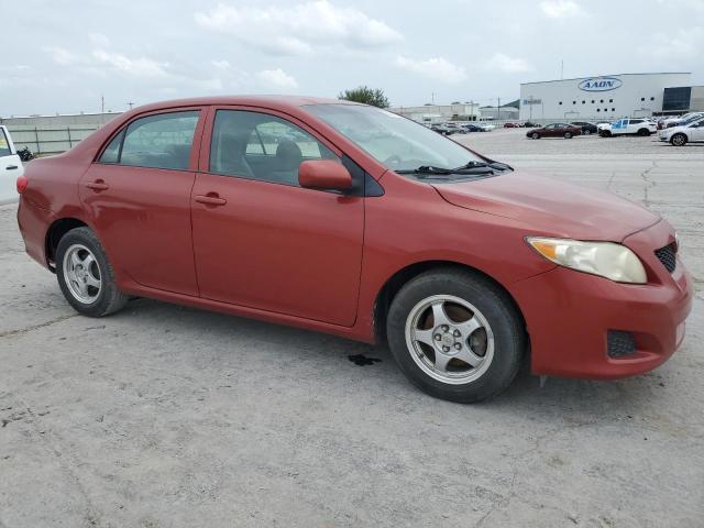 1NXBU40E19Z118124 - 2009 TOYT COROLLA BASE RED photo 4