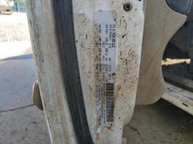 2C4RC1BG4GR295232 - 2016 CHRYSLER TOWN & COU TOURING 白色 照片 13