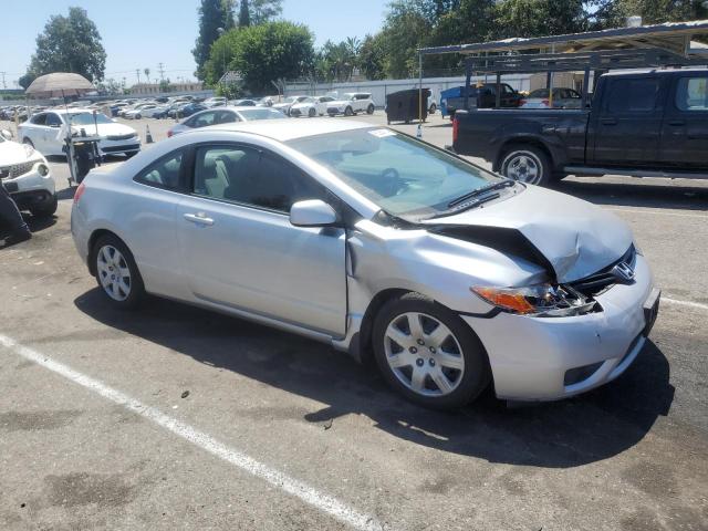 2HGFG12658H543690 - 2008 HONDA CIVIC LX SILVER photo 4